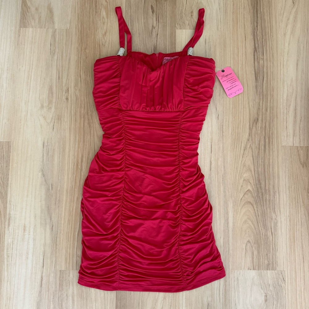 Pompous Girly Runched Hot Pink Mini Homecoming Prom Dress